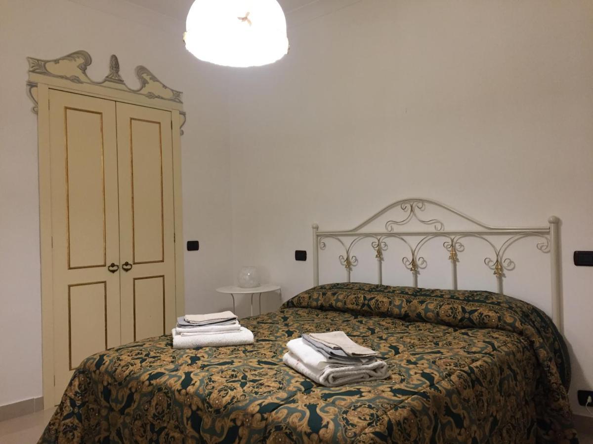 Il Cuore Di Napoli Buitenkant foto